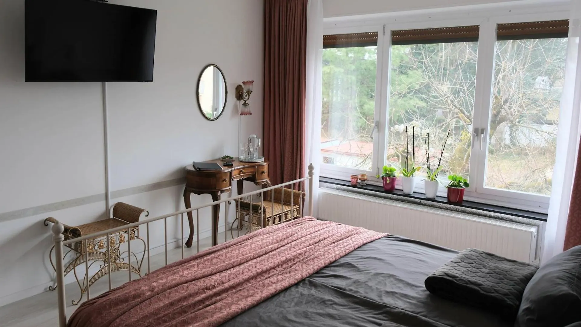 Apartment Mit Charme Neurenberg 0*,  Duitsland